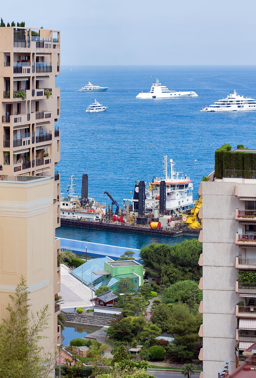 Lavori d’espansione sul mare al Larvotto , Principato di Monaco