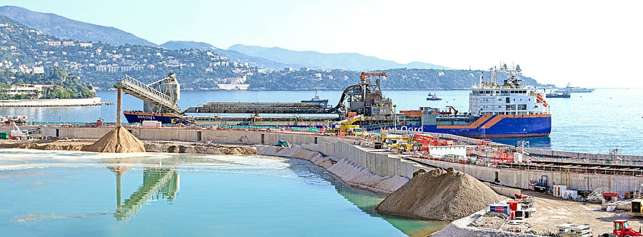 Lavori d’espansione sul mare al Larvotto, Principato di Monaco